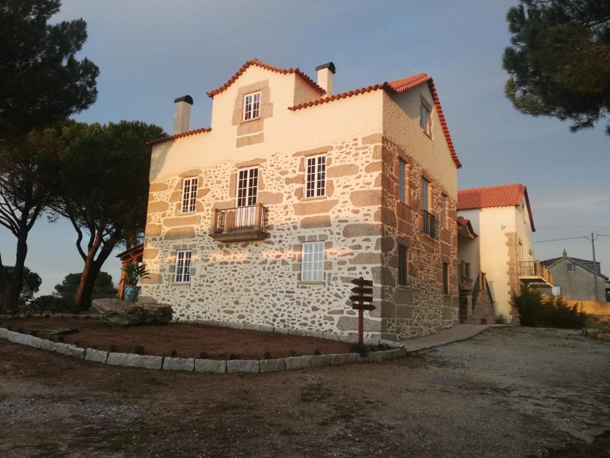 La Villa De Travancinha Exterior photo