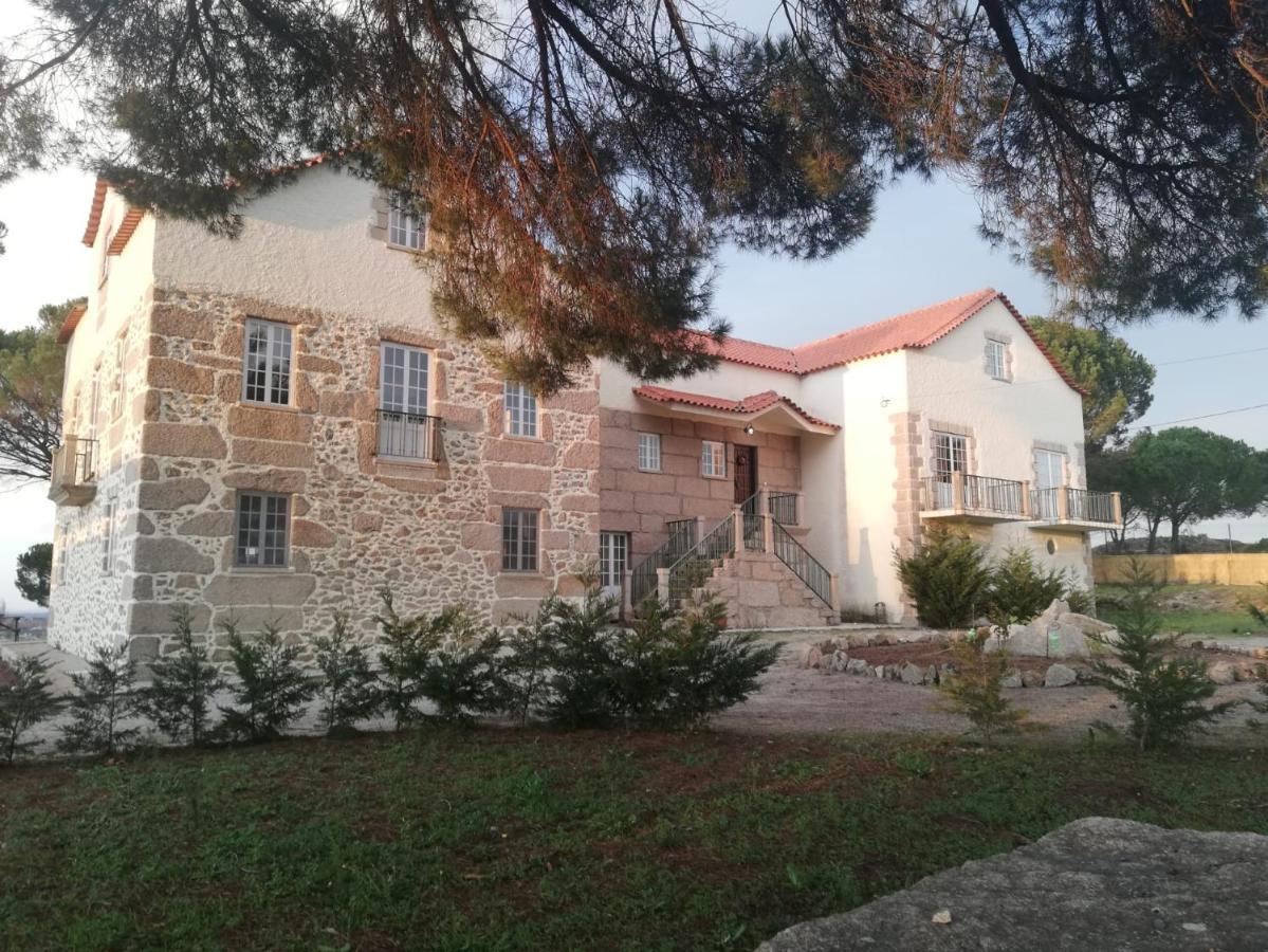 La Villa De Travancinha Exterior photo
